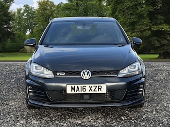 Used Volkswagen Golf 2016 for sale - 76470204: Photo