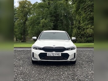 Used BMW 3 Series 2022 for sale - 77212848: Photo