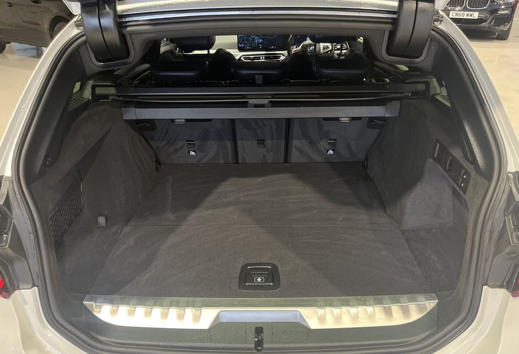 Used BMW 3 Series 2022 for sale - 77212848: Photo 46