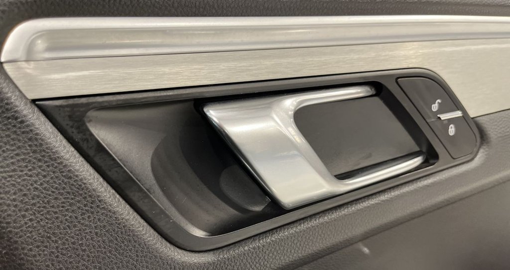 Used Porsche Macan 2018 for sale - 77560529: Photo 15