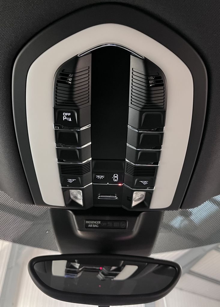 Used Porsche Macan 2018 for sale - 77560529: Photo 23