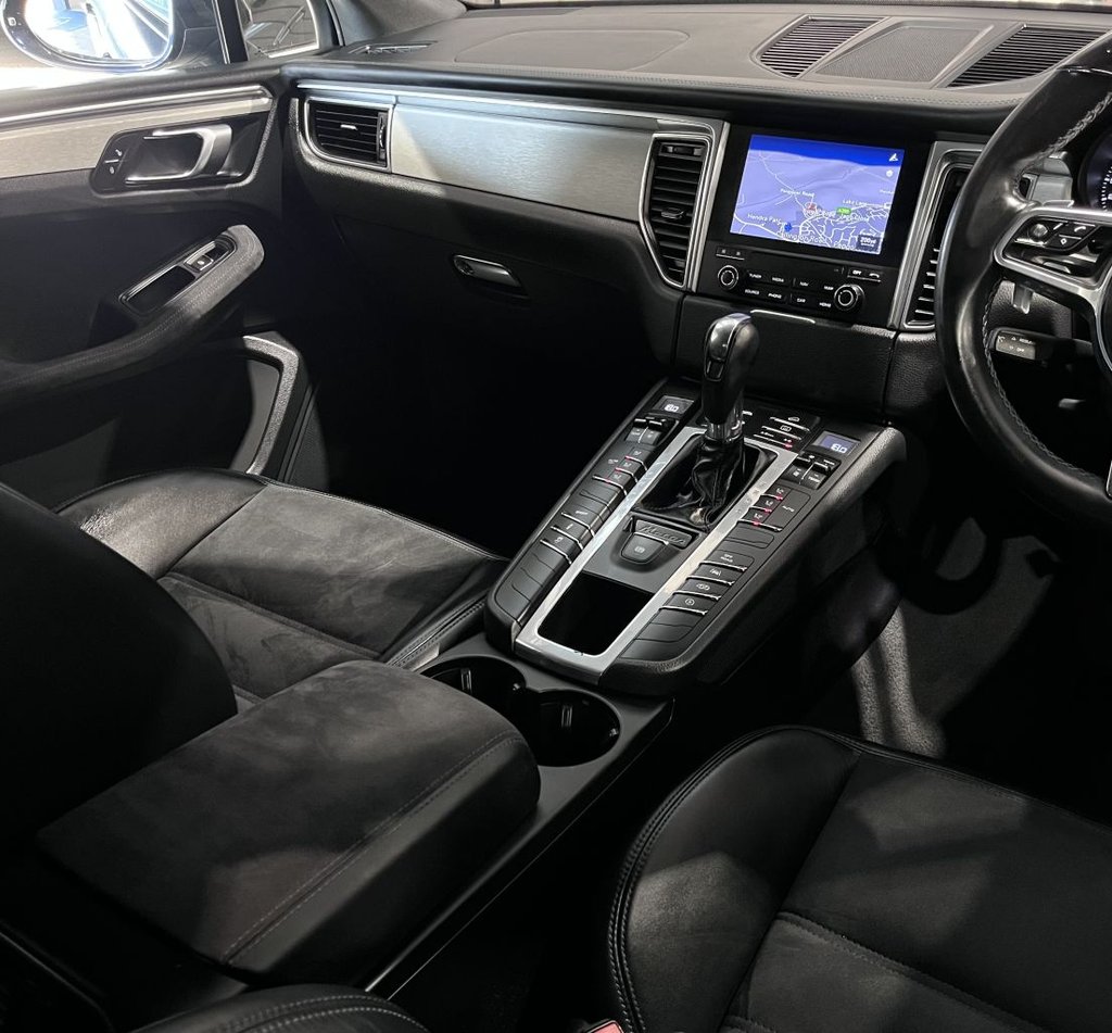 Used Porsche Macan 2018 for sale - 77560529: Photo 25