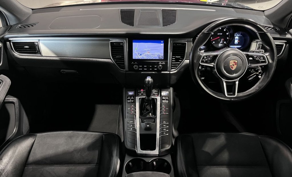 Used Porsche Macan 2018 for sale - 77560529: Photo 38