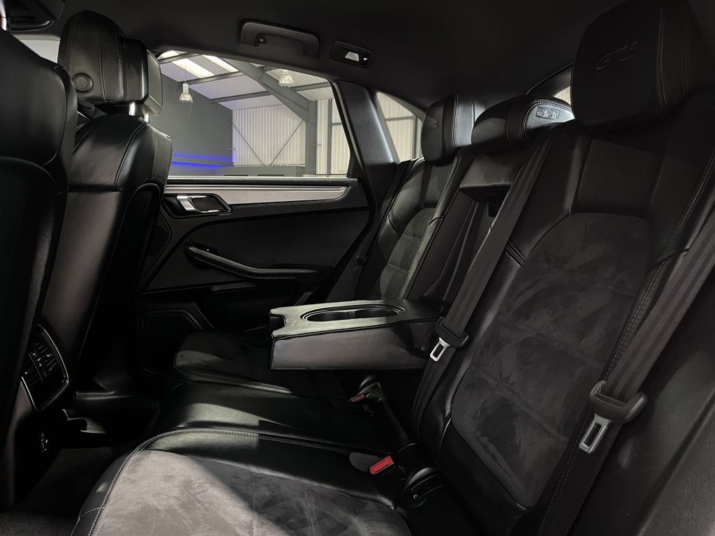 Used Porsche Macan 2018 for sale - 77560529: Photo 43