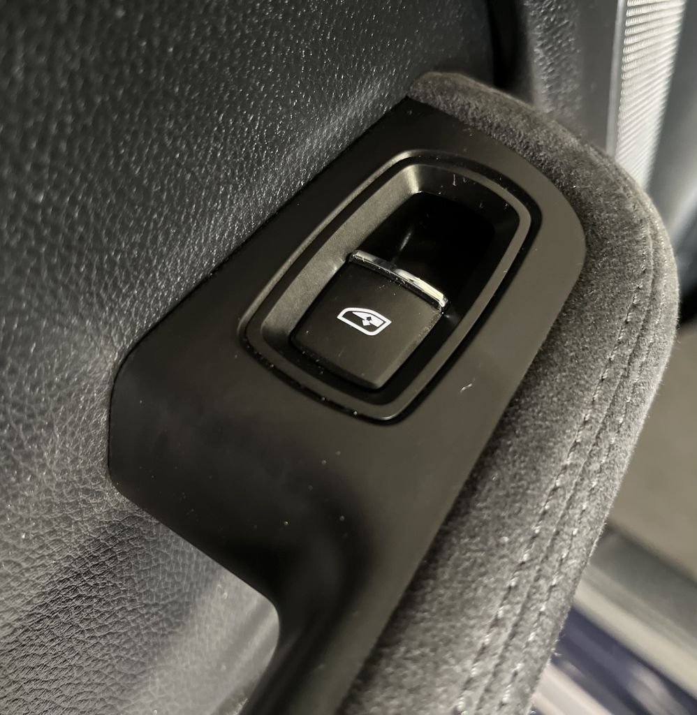 Used Porsche Macan 2018 for sale - 77560529: Photo 44