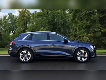 Used Audi Q8 e-tron 2023 for sale - 79063793: Photo