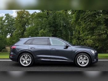 Used Audi e-tron 2020 for sale - 78388692: Photo