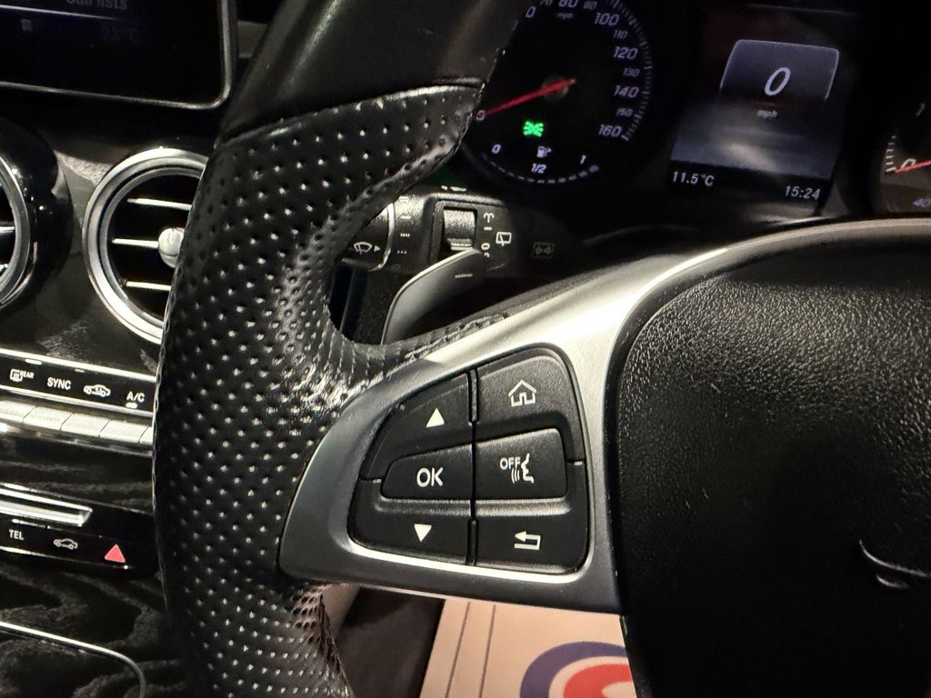 Used Mercedes-Benz GLC 2018 for sale - 76901036: Photo 28