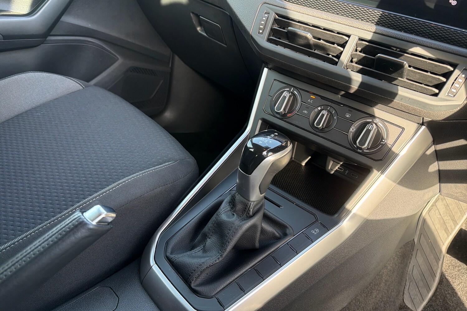 Used Volkswagen Polo 2024 for sale - 76678244: Photo 10