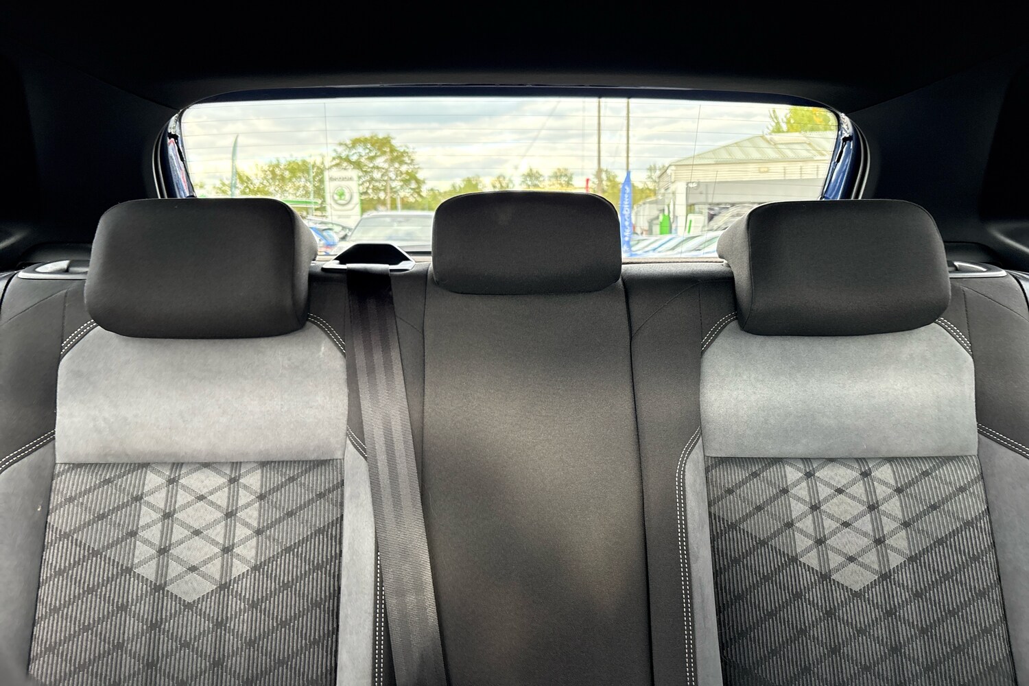 Used Volkswagen Polo 2024 for sale - 76677347: Photo 11