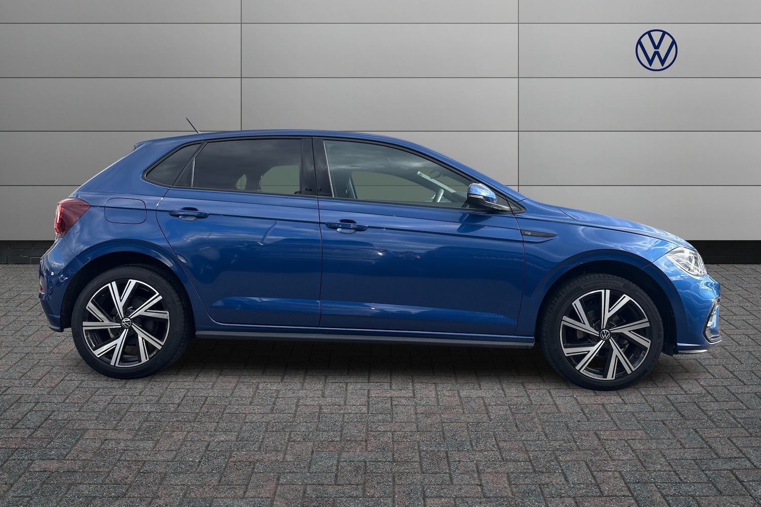 Used Volkswagen Polo 2024 for sale - 76677347: Photo 4