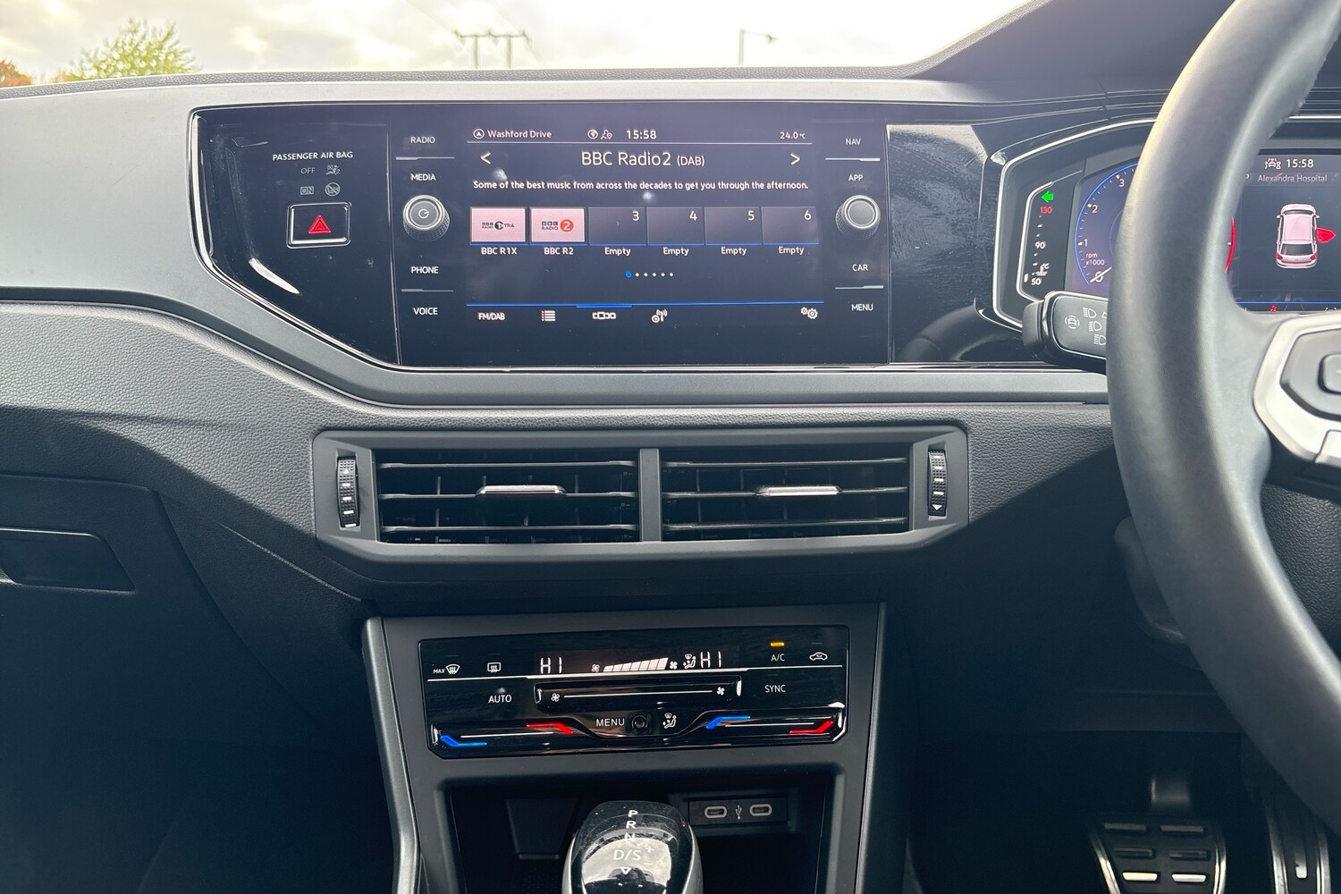 Used Volkswagen Polo 2024 for sale - 76677347: Photo 9