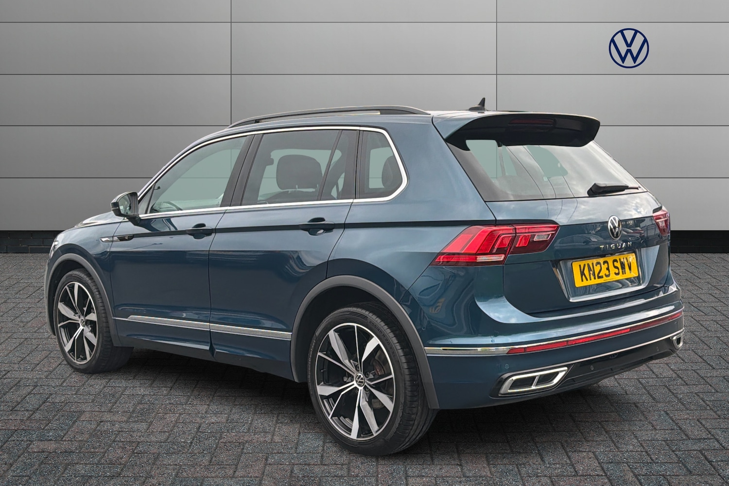 Used Volkswagen Tiguan 2023 for sale - 76676593: Photo 3