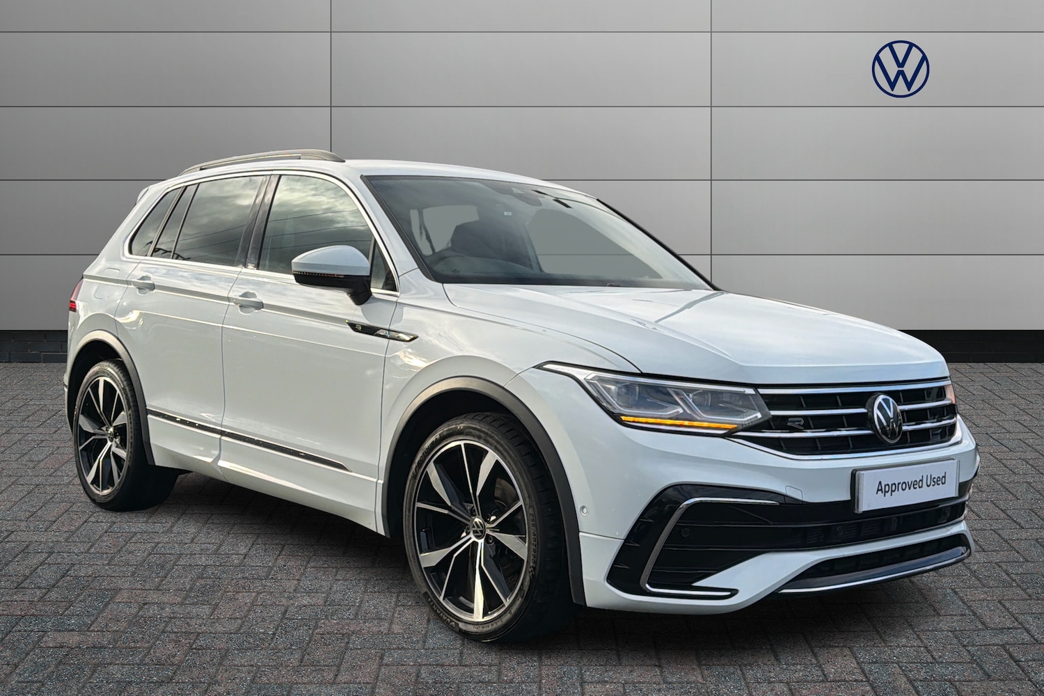 Used Volkswagen Tiguan 2022 for sale - 76675050: Photo 1