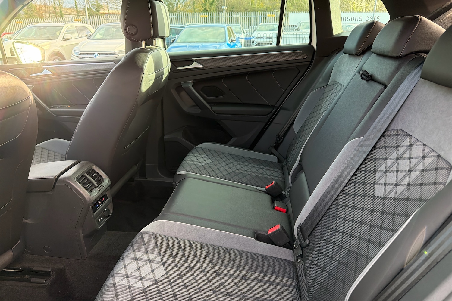 Used Volkswagen Tiguan 2022 for sale - 76675050: Photo 11