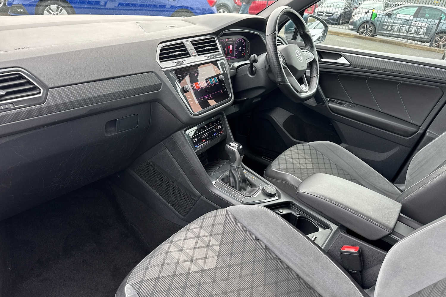 Used Volkswagen Tiguan 2021 for sale - 77697989: Photo 2