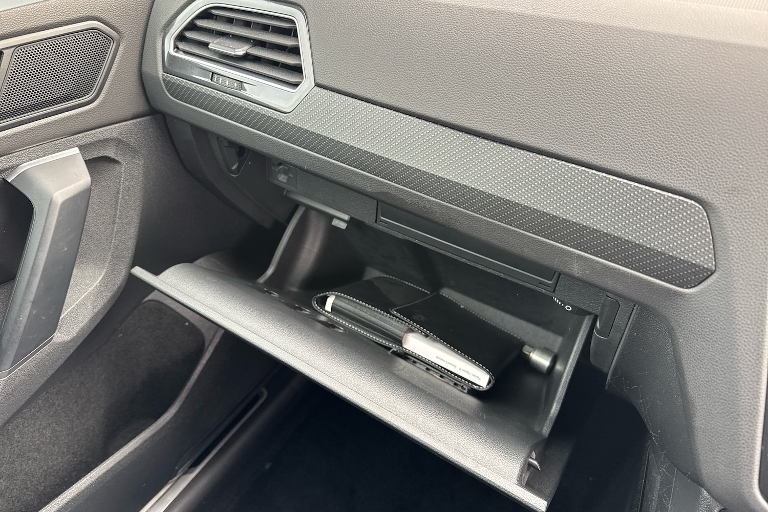 Used Volkswagen Tiguan 2021 for sale - 77697989: Photo 22