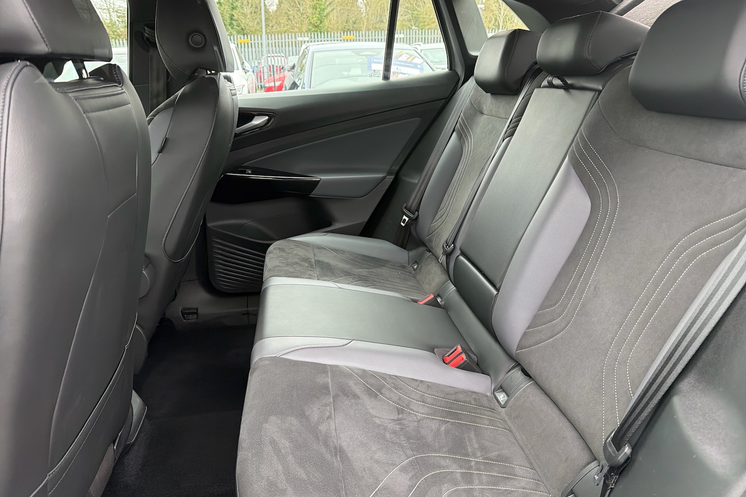 Used Volkswagen ID.4 2022 for sale - 78036518: Photo 11