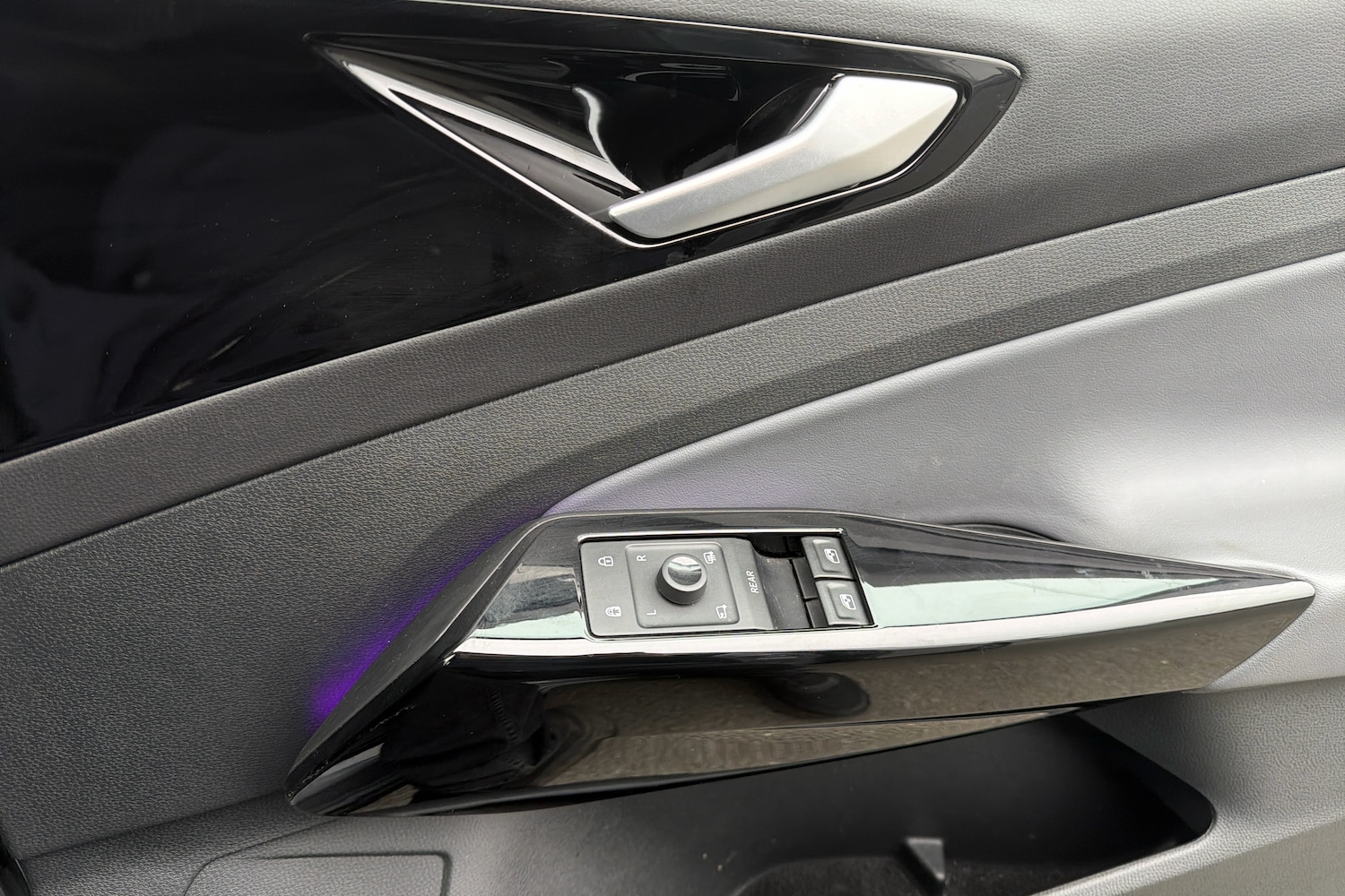 Used Volkswagen ID.4 2022 for sale - 78036518: Photo 25