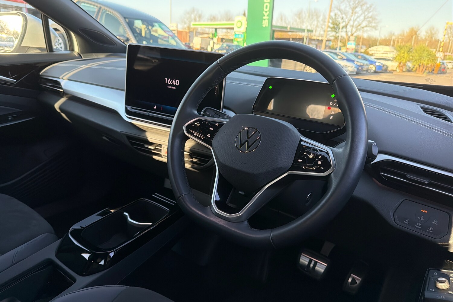 Used Volkswagen ID.4 2024 for sale - 78049381: Photo 6