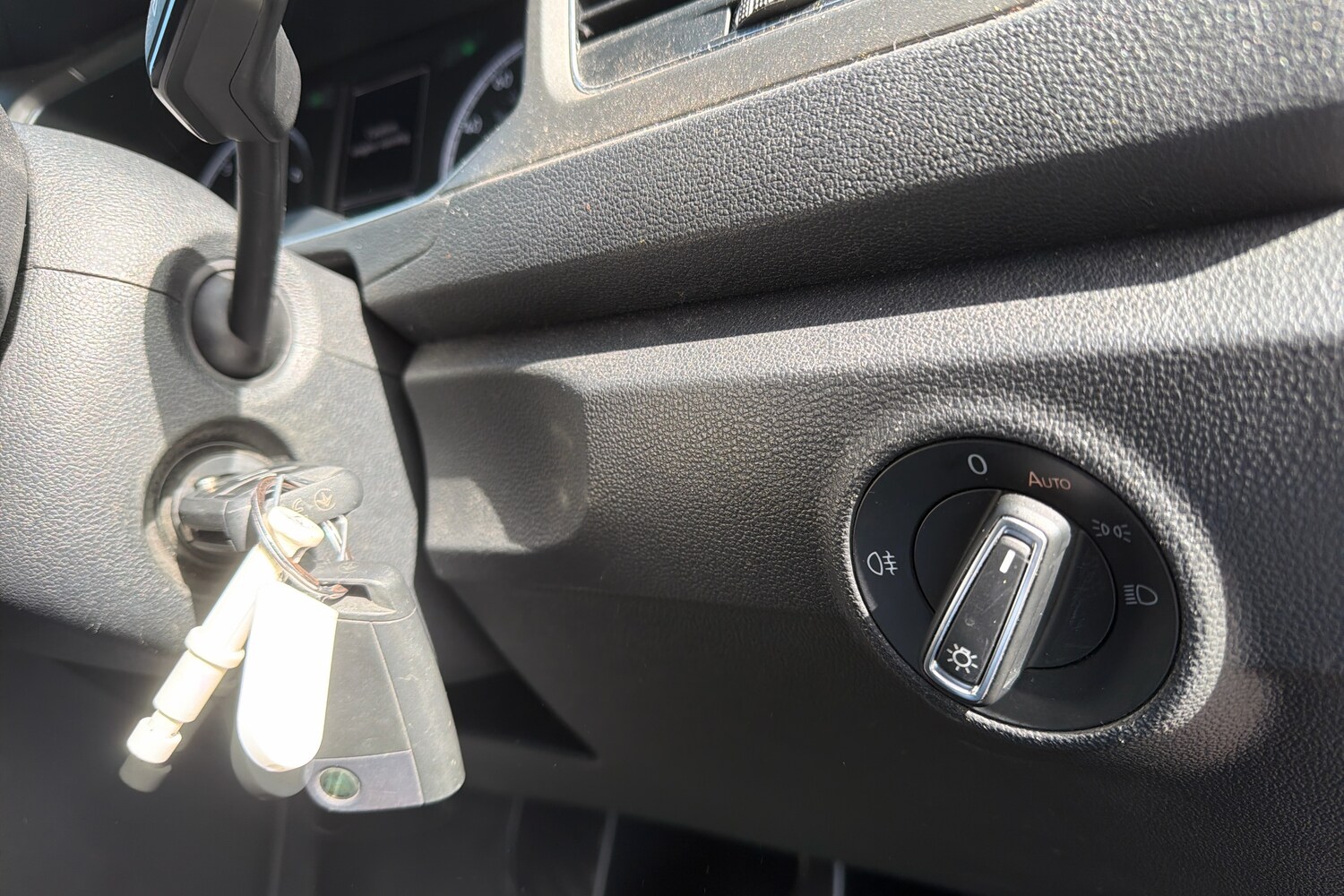 Used Volkswagen T-Roc 2021 for sale - 78027395: Photo 24