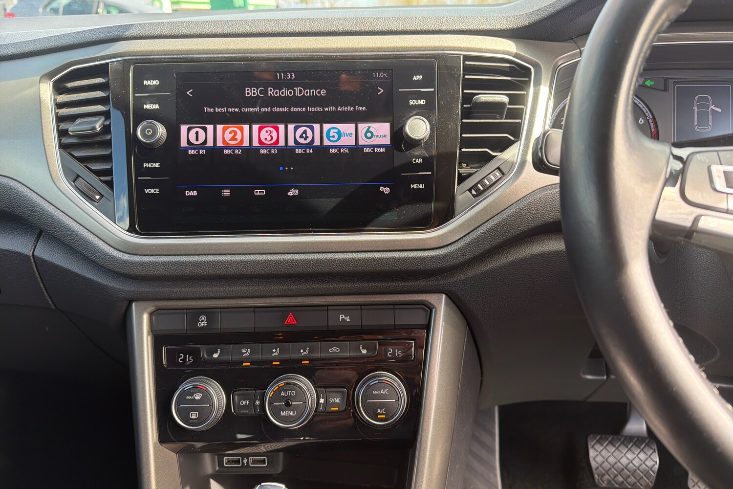 Used Volkswagen T-Roc 2021 for sale - 78027395: Photo 9