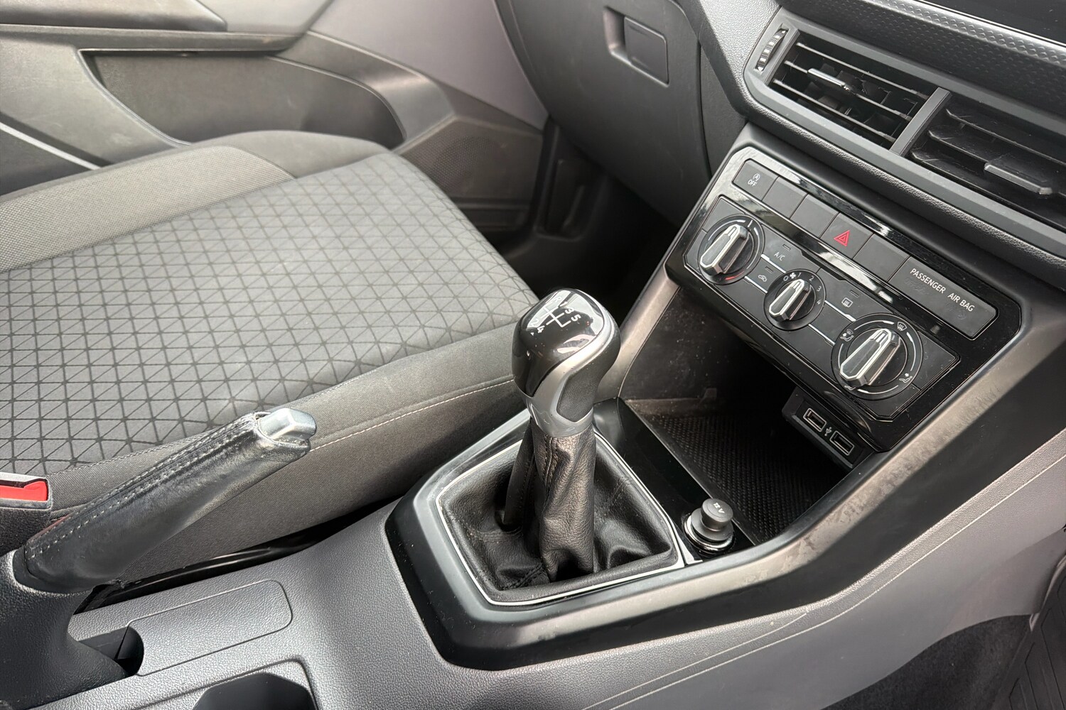 Used Volkswagen T-Cross 2019 for sale - 77755461: Photo 10