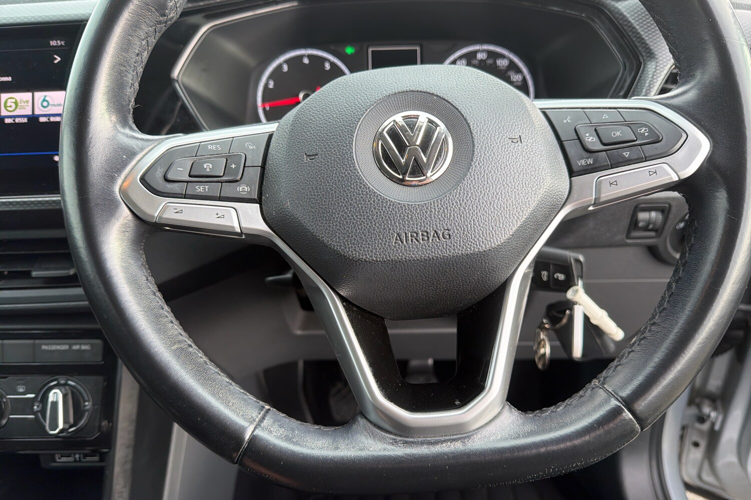 Used Volkswagen T-Cross 2019 for sale - 77755461: Photo 16