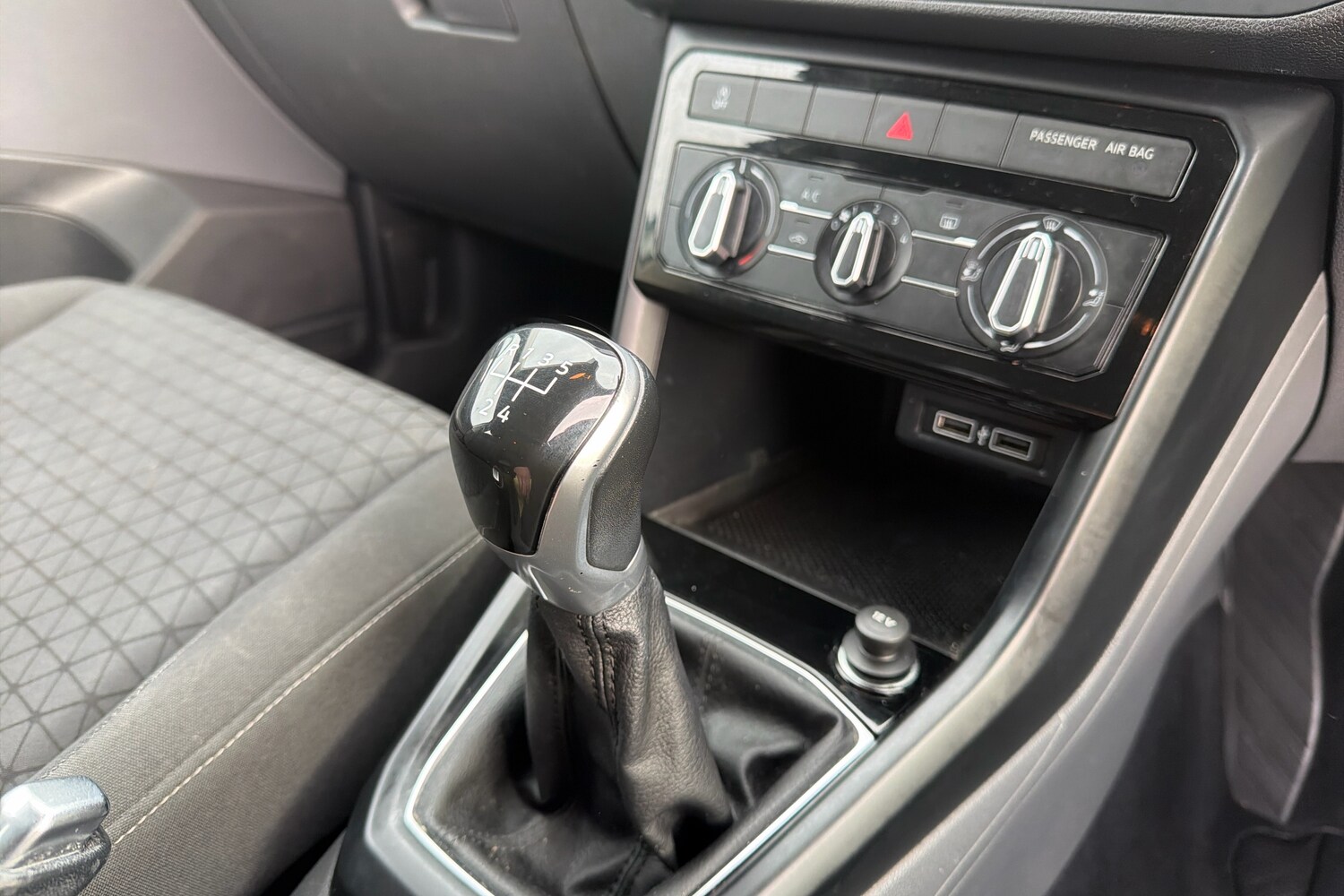 Used Volkswagen T-Cross 2019 for sale - 77755461: Photo 21