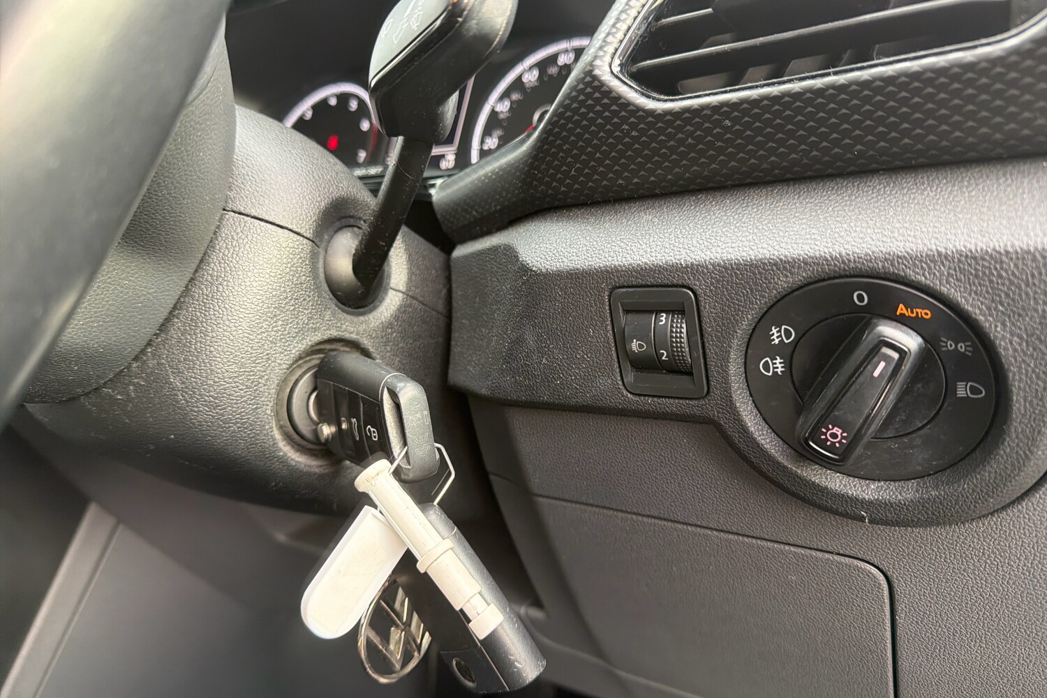 Used Volkswagen T-Cross 2019 for sale - 77755461: Photo 24