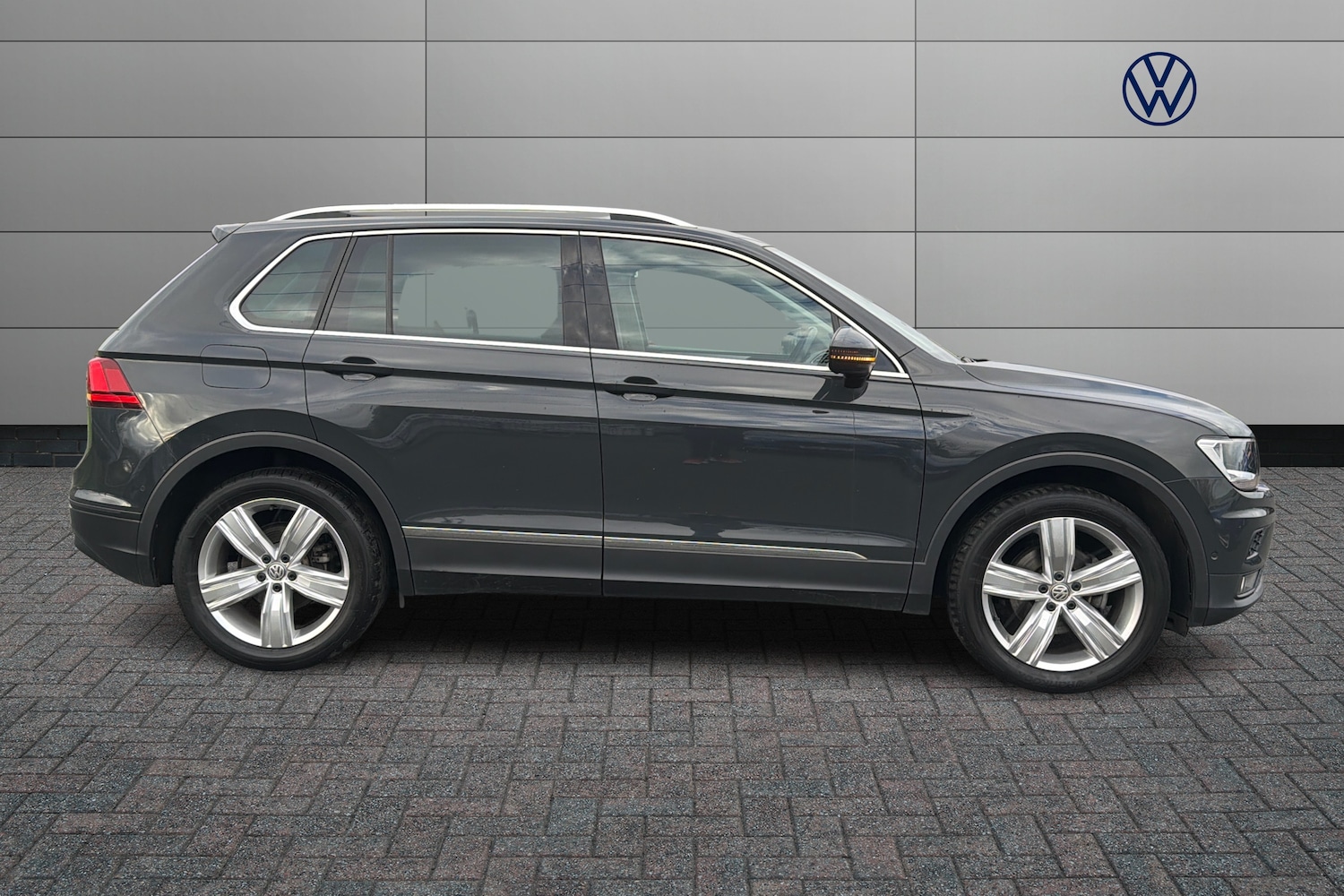 Used Volkswagen Tiguan 2020 for sale - 76680784: Photo 4