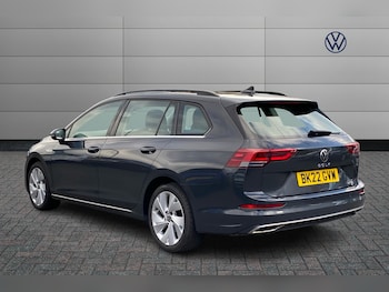 Used Volkswagen Golf 2022 for sale - 77031215: Photo