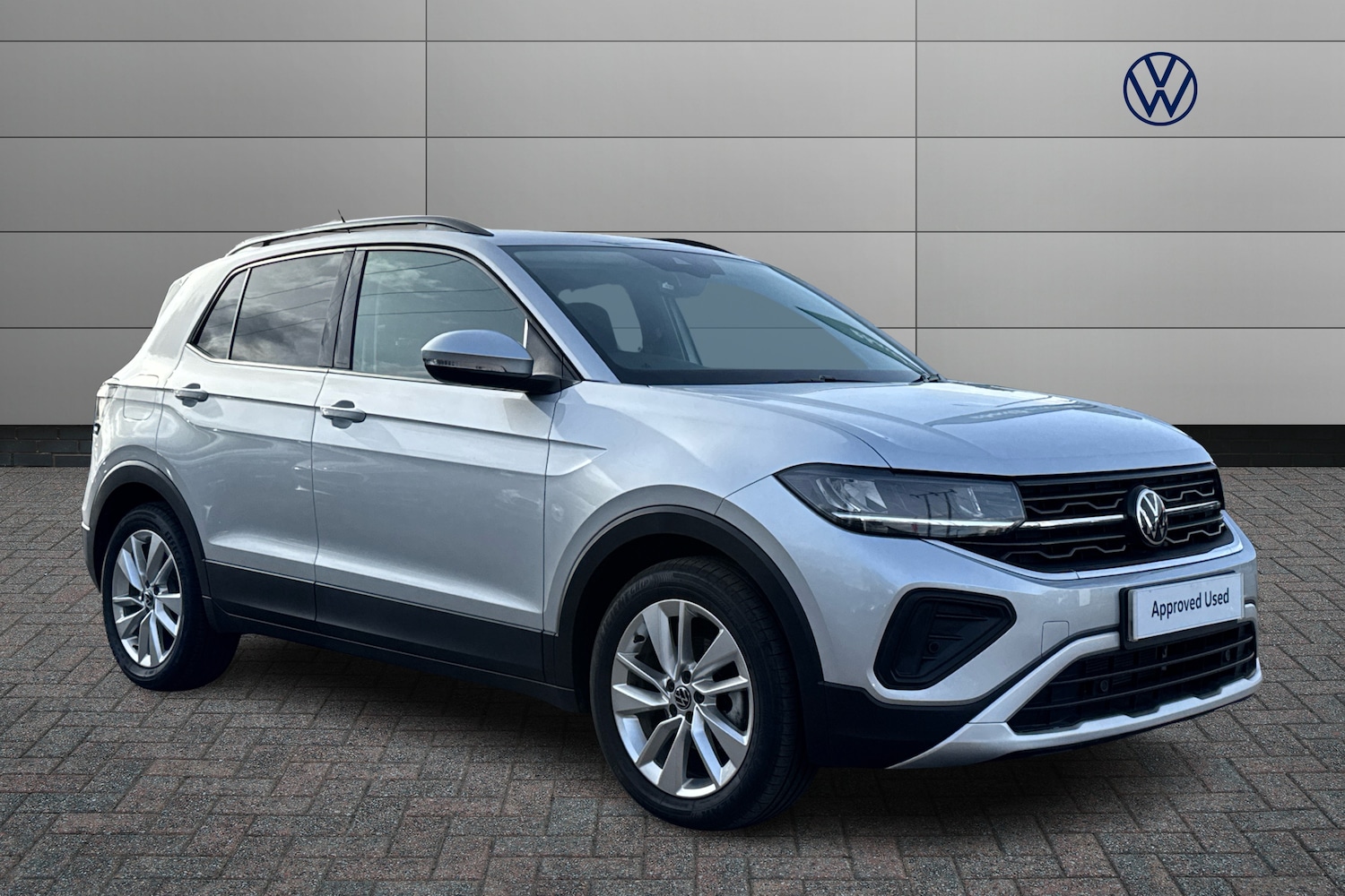 Used Volkswagen T-Cross 2024 for sale - 76676914: Photo 1