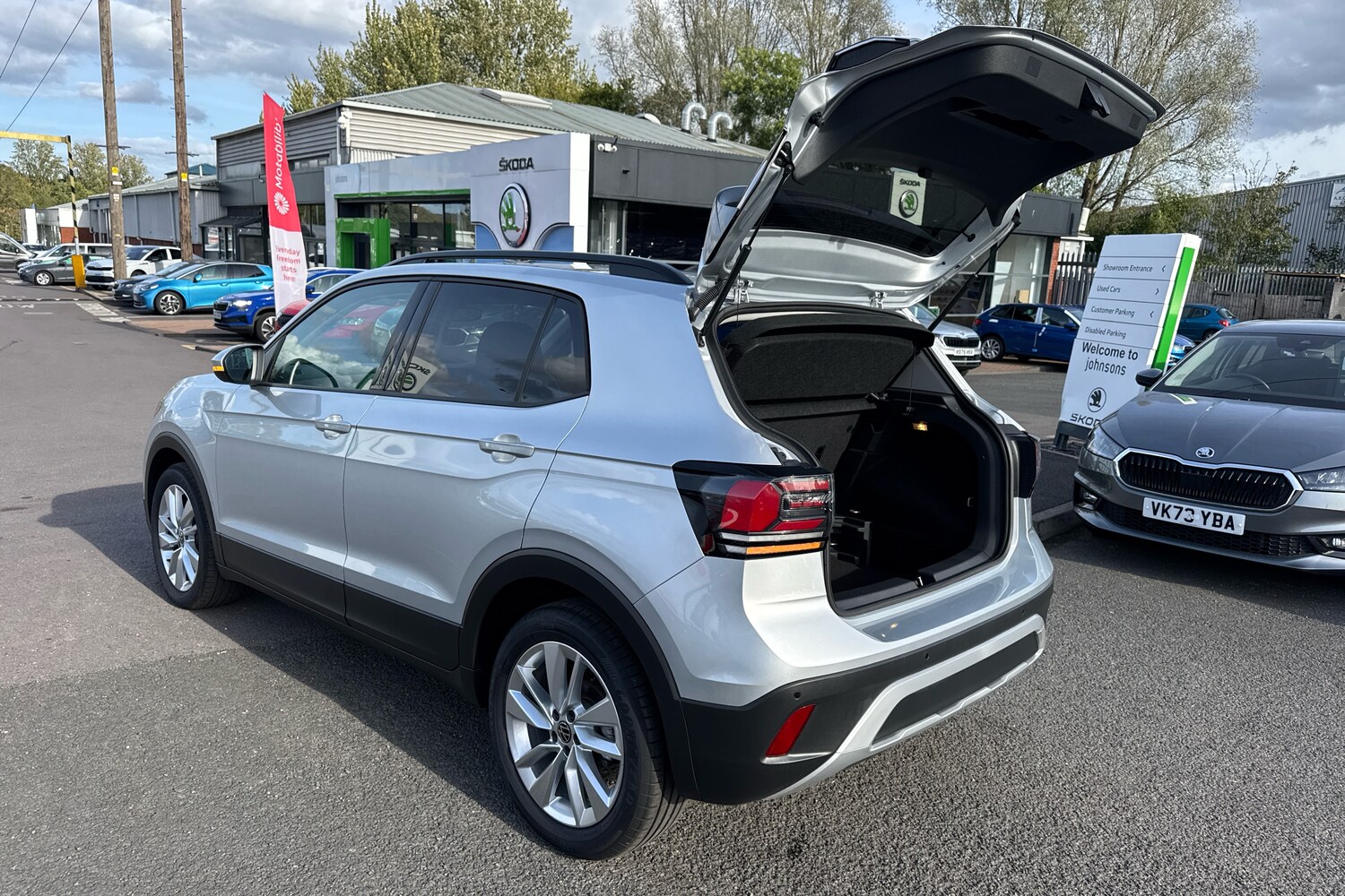 Used Volkswagen T-Cross 2024 for sale - 76676914: Photo 13