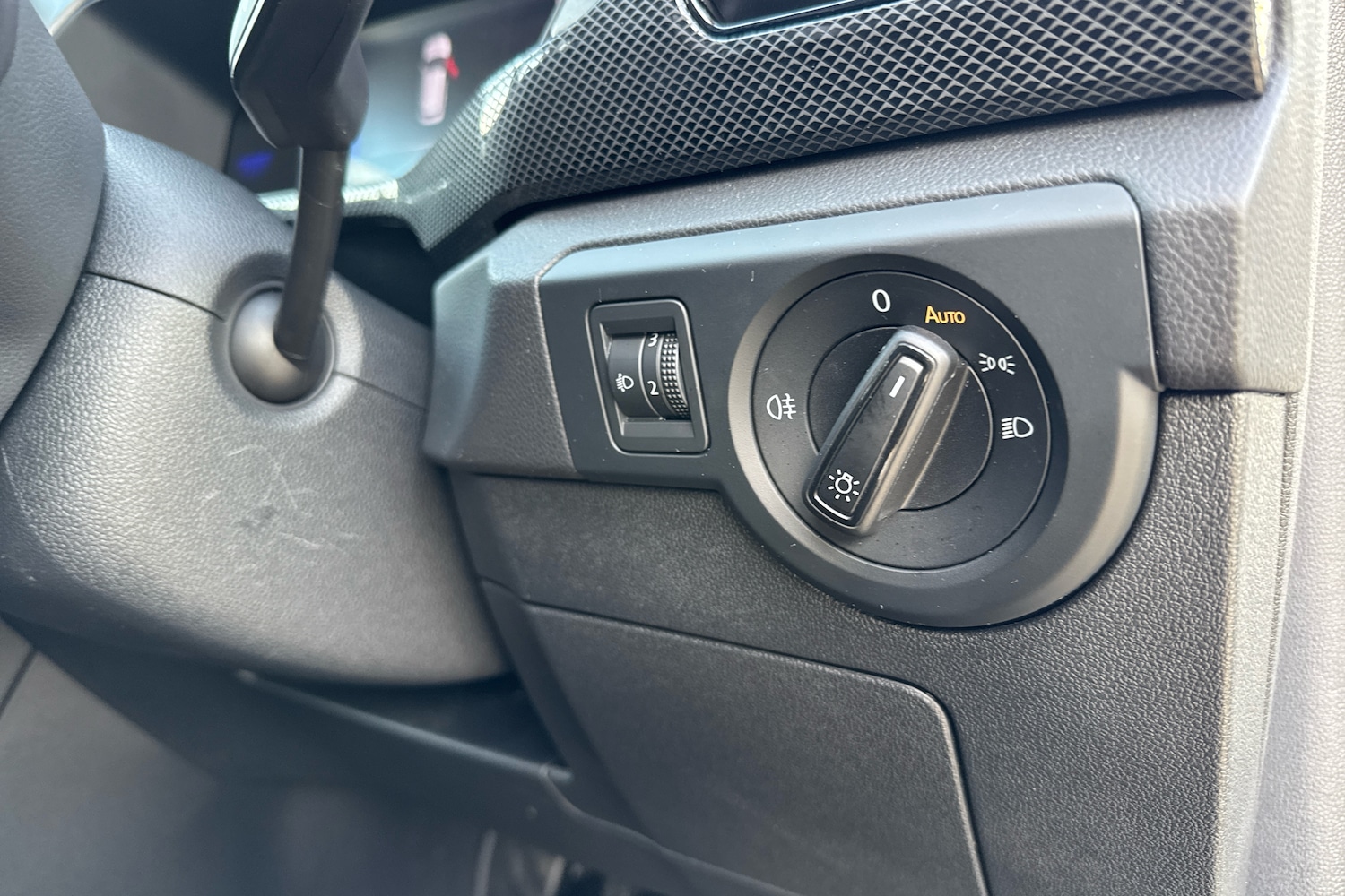 Used Volkswagen T-Cross 2024 for sale - 76676914: Photo 24