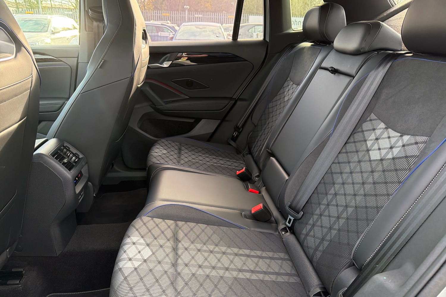 Used Volkswagen Tiguan 2025 for sale - 76679202: Photo 11