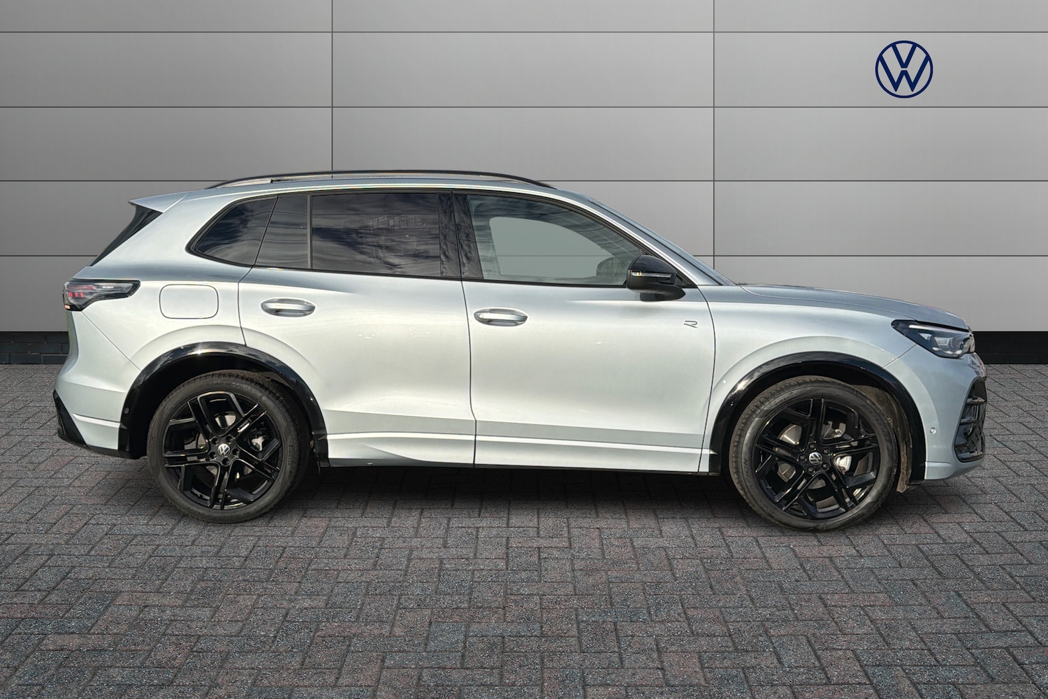 Used Volkswagen Tiguan 2025 for sale - 76679202: Photo 4