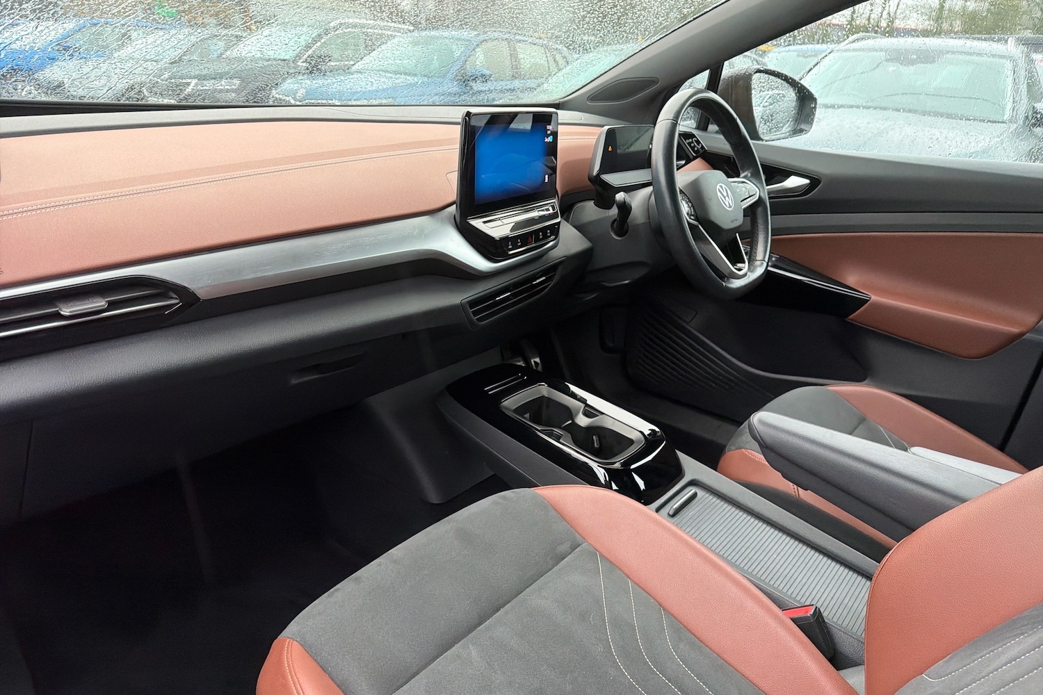 Used Volkswagen ID.4 2021 for sale - 77673393: Photo 2