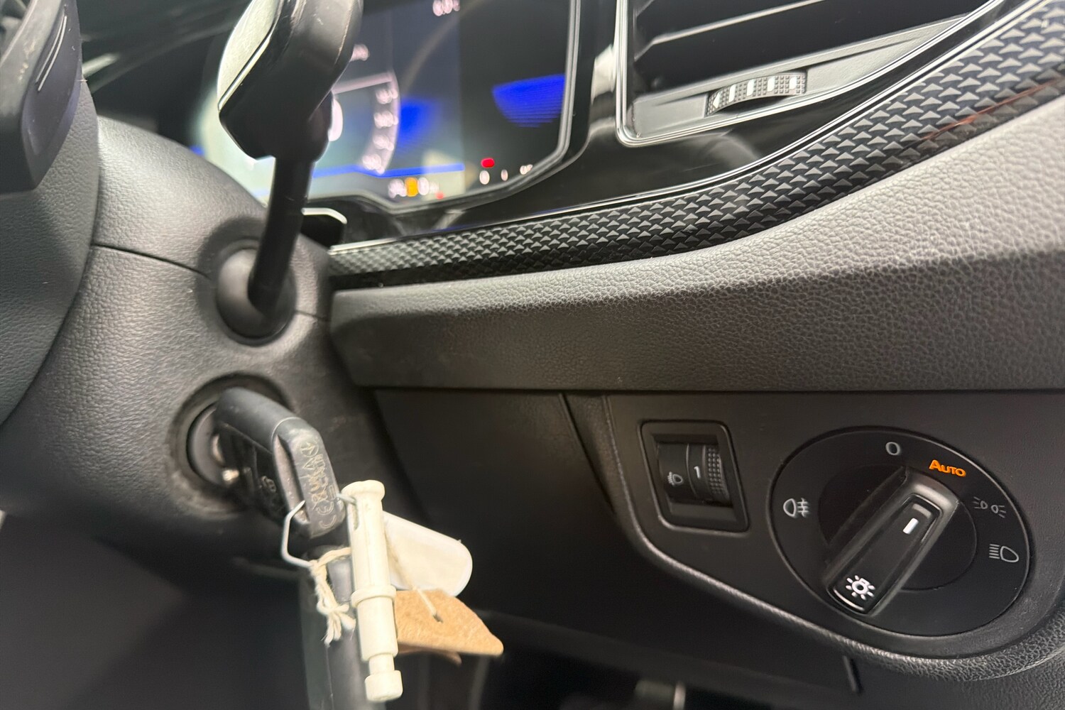 Used Volkswagen Polo 2023 for sale - 77021791: Photo 23