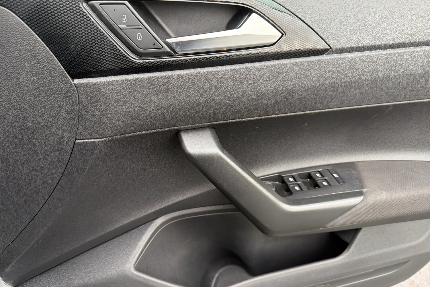 Used Volkswagen Polo 2023 for sale - 77021791: Photo 24