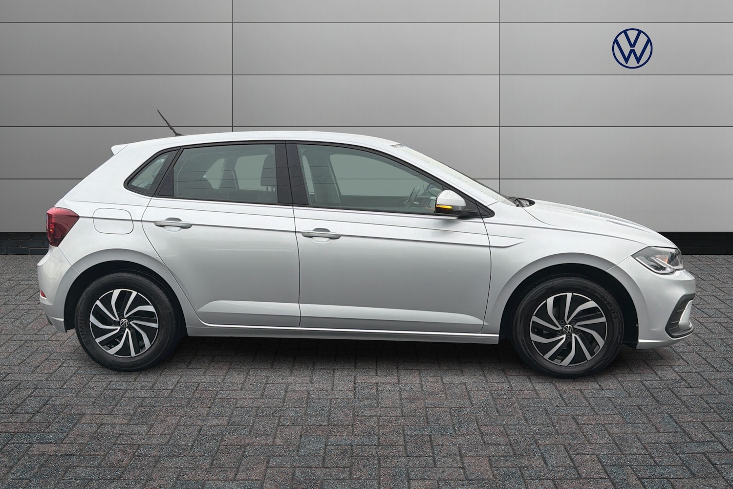 Used Volkswagen Polo 2023 for sale - 77021791: Photo 4