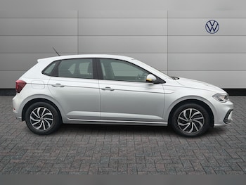 Used Volkswagen Polo 2023 for sale - 77021791: Photo