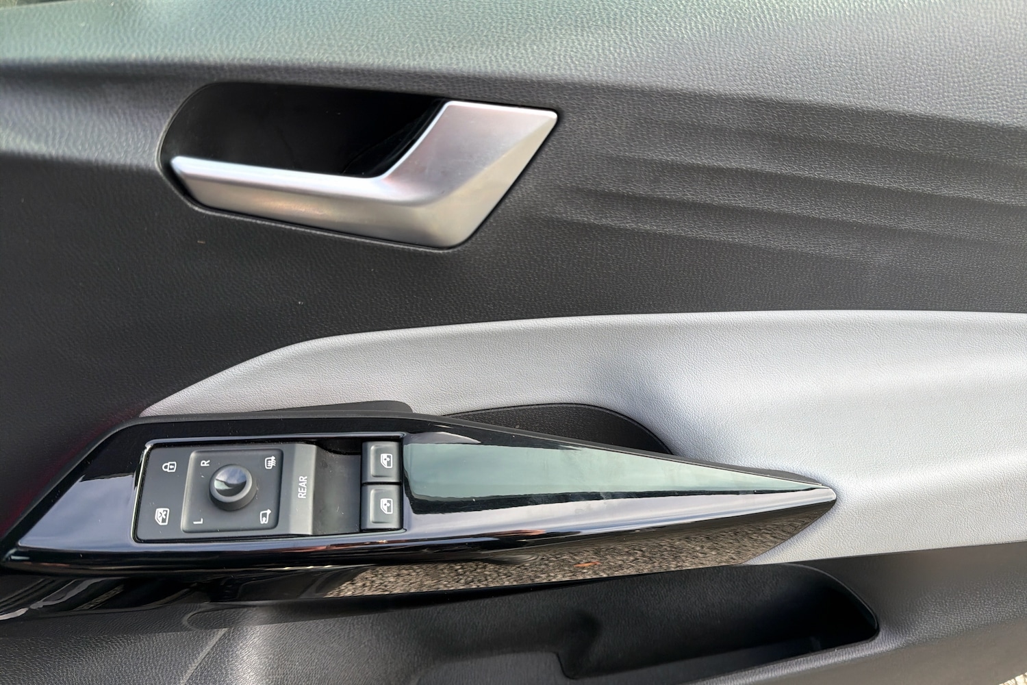 Used Volkswagen ID.3 2020 for sale - 76681104: Photo 25