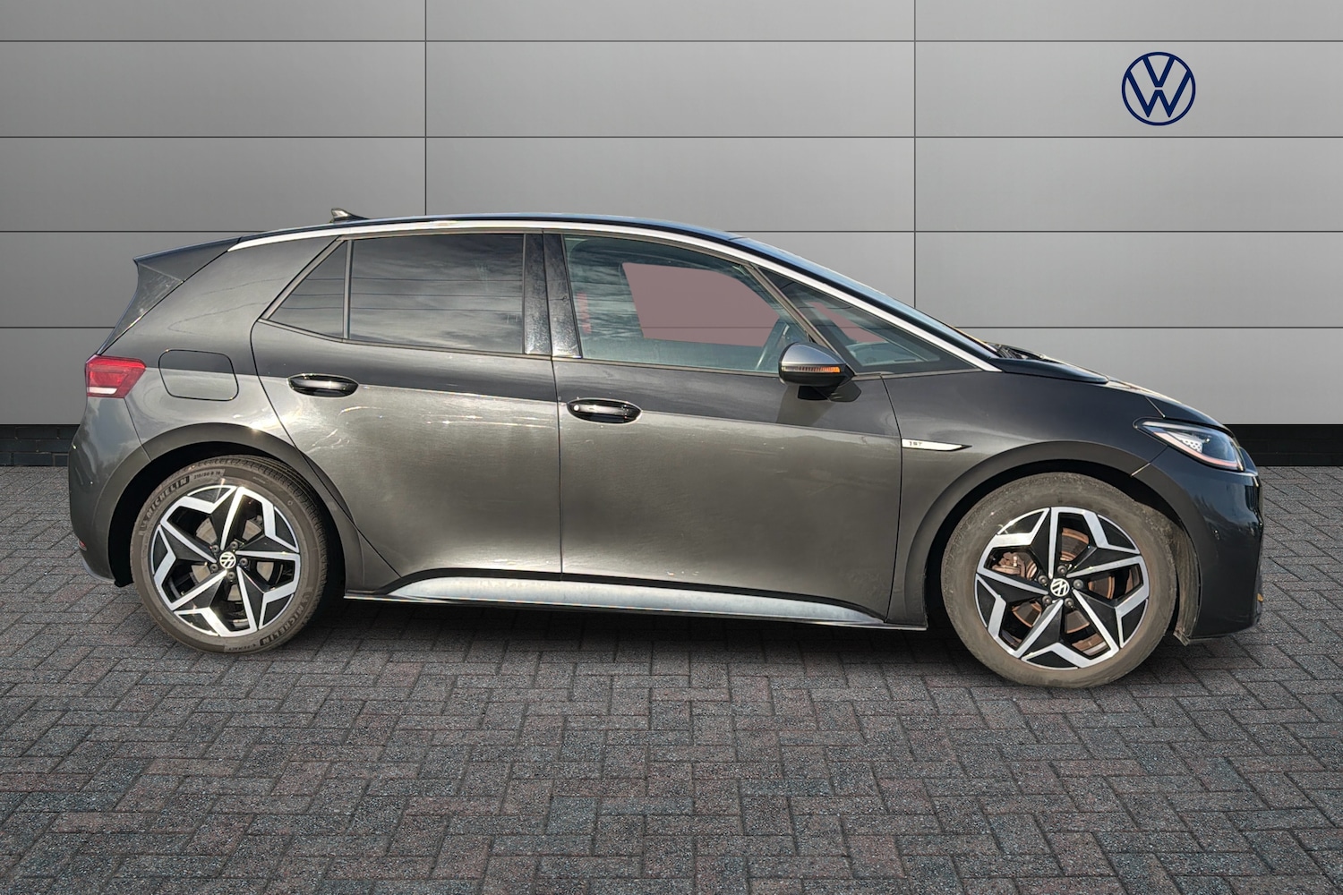 Used Volkswagen ID.3 2020 for sale - 76681104: Photo 4