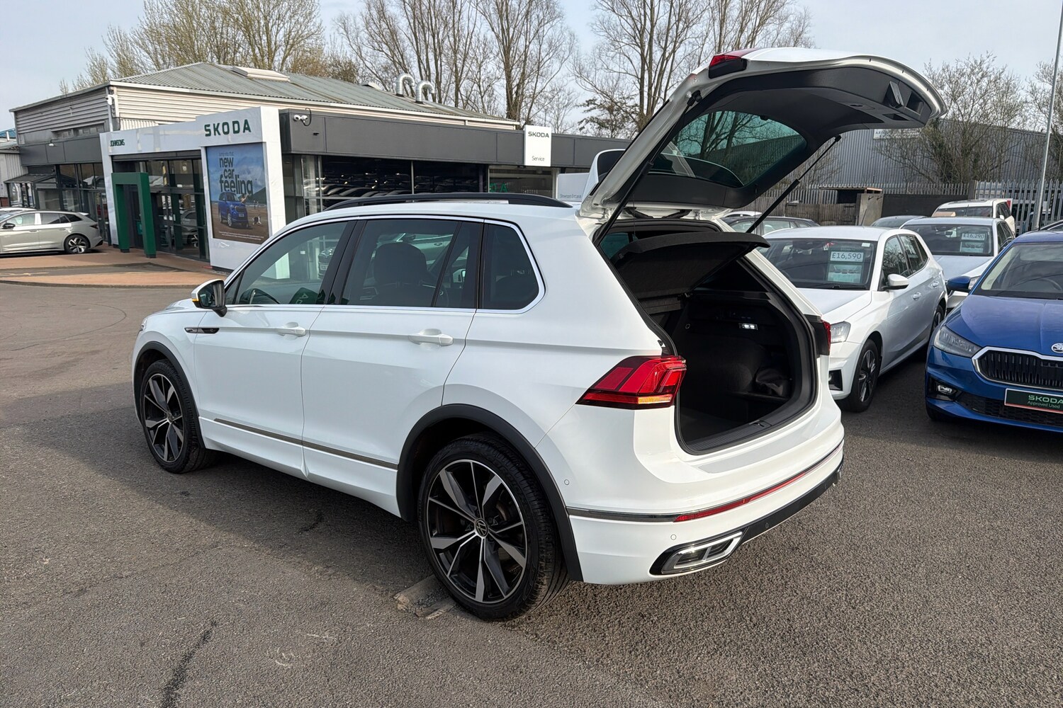 Used Volkswagen Tiguan 2023 for sale - 78137182: Photo 13