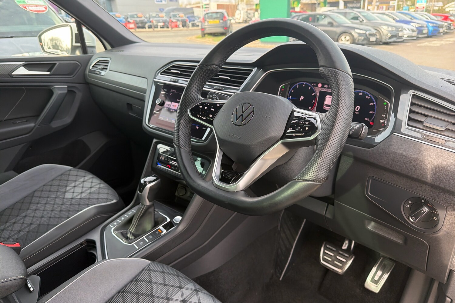 Used Volkswagen Tiguan 2023 for sale - 78137182: Photo 6