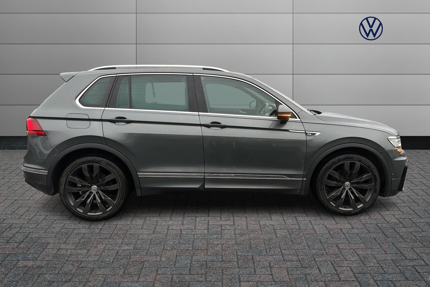 Used Volkswagen Tiguan 2019 for sale - 77484942: Photo 4