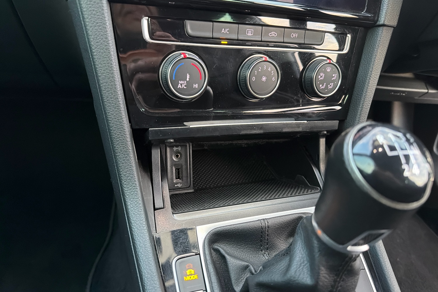 Used Volkswagen Golf 2018 for sale - 77042704: Photo 17