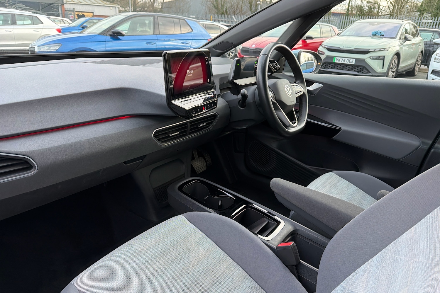 Used Volkswagen ID.3 2021 for sale - 77528619: Photo 2