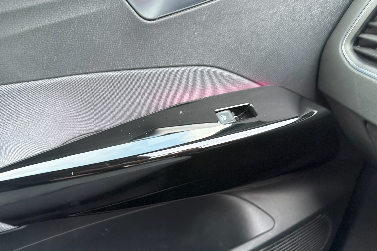 Used Volkswagen ID.3 2021 for sale - 77528619: Photo 25